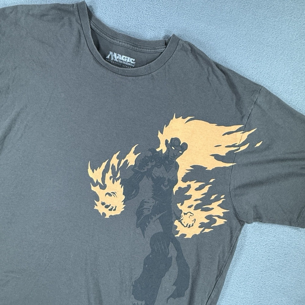 Magic The Gathering Chandra T-Shirt Mens 2XL Gray Brown Graphic Short Sleeve MTG